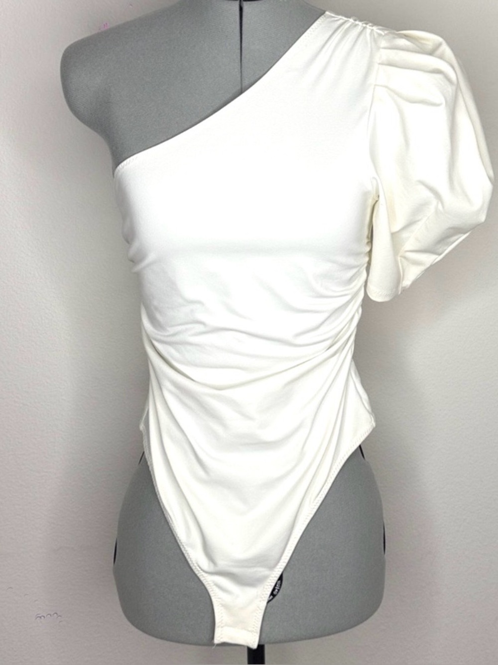 Free People Cream Off Shoulder Puff Sleeve Bodysuit NWOT 10